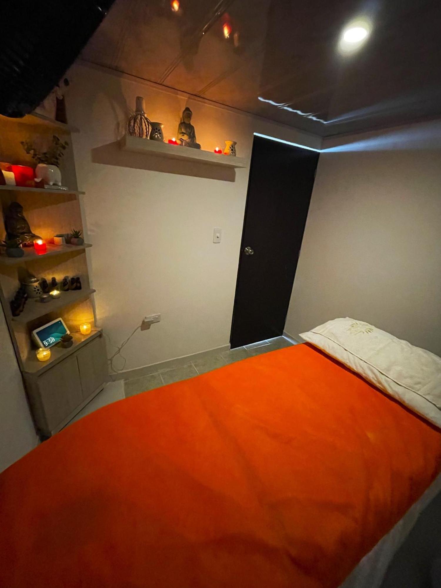 The View Hostel & Lounge カリ エクステリア 写真